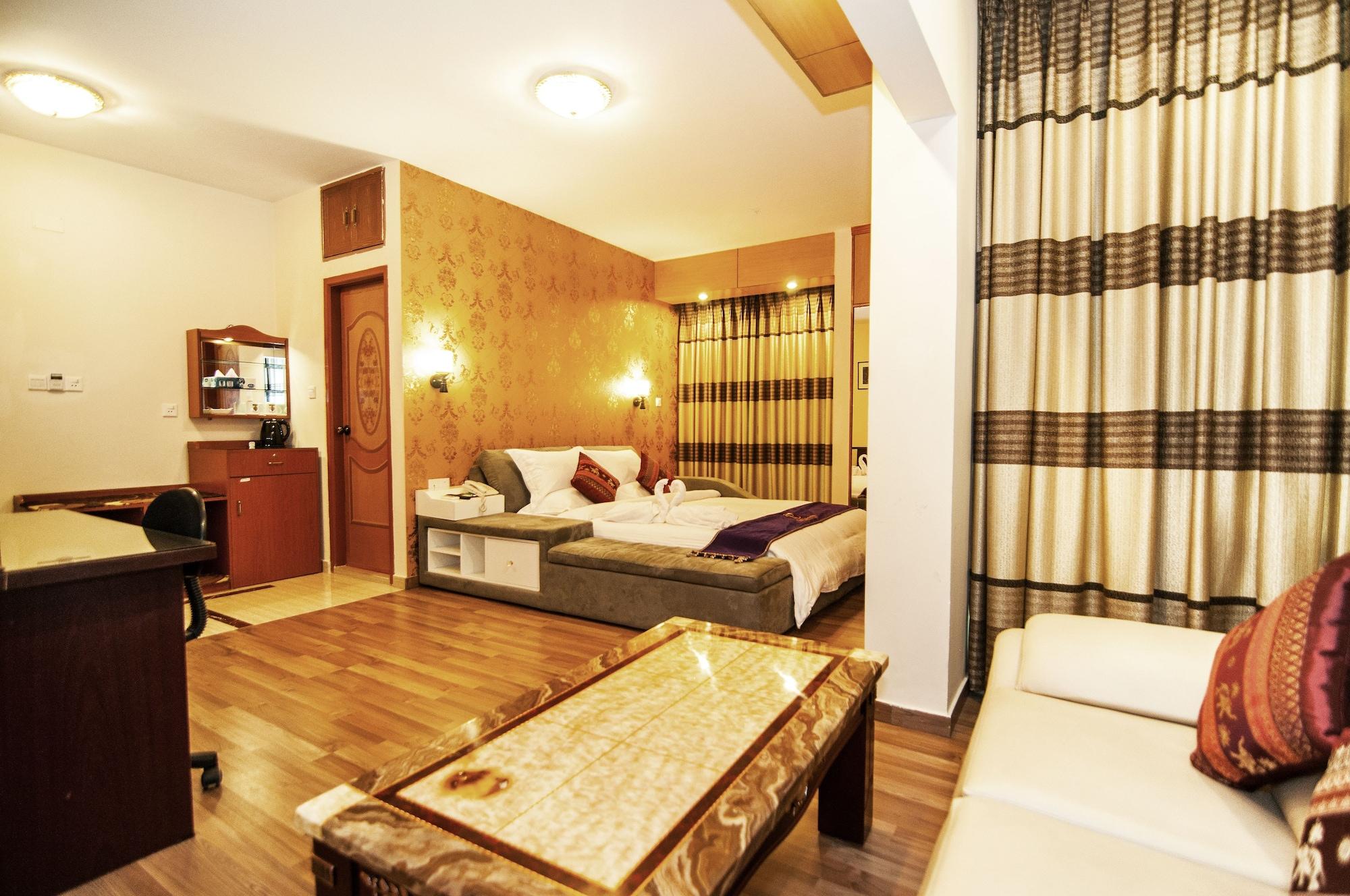 Century Park Residence Dhaka Esterno foto