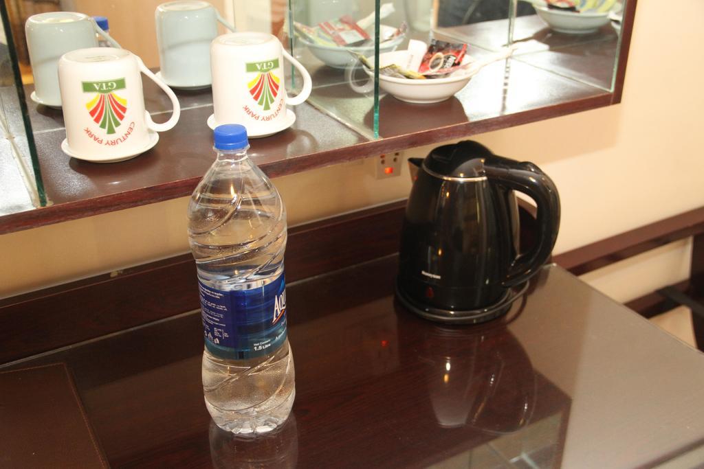 Century Park Residence Dhaka Esterno foto