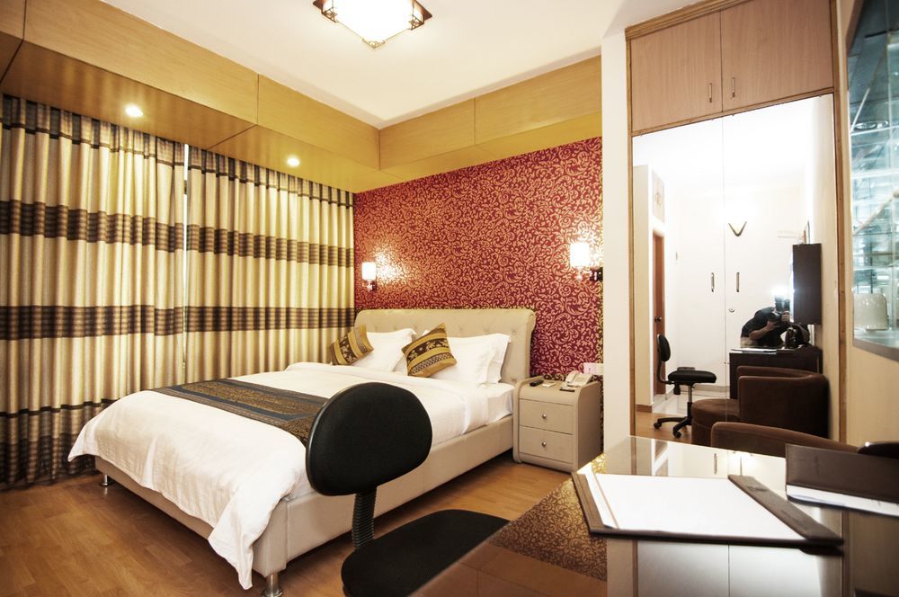 Century Park Residence Dhaka Esterno foto