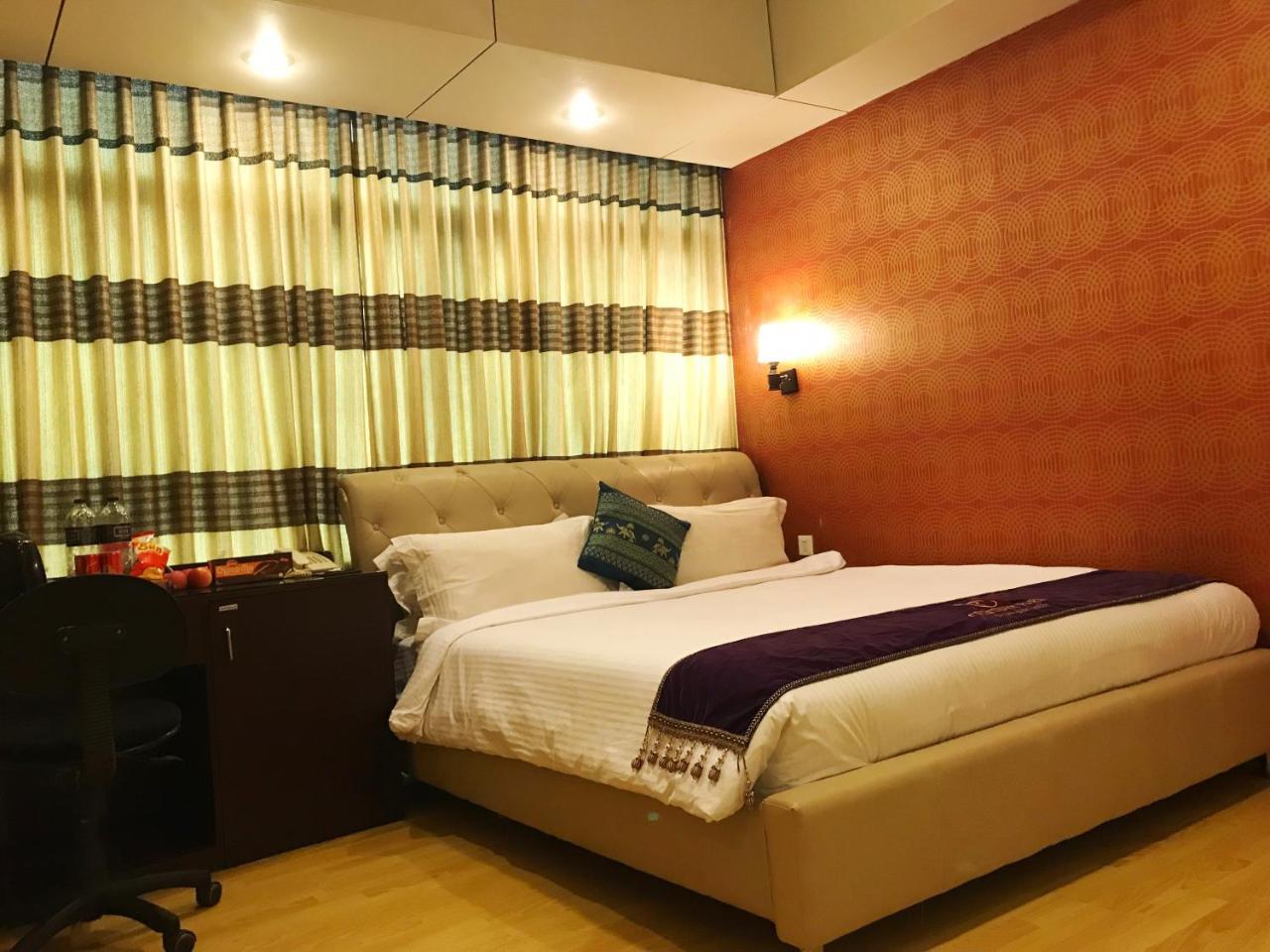 Century Park Residence Dhaka Esterno foto